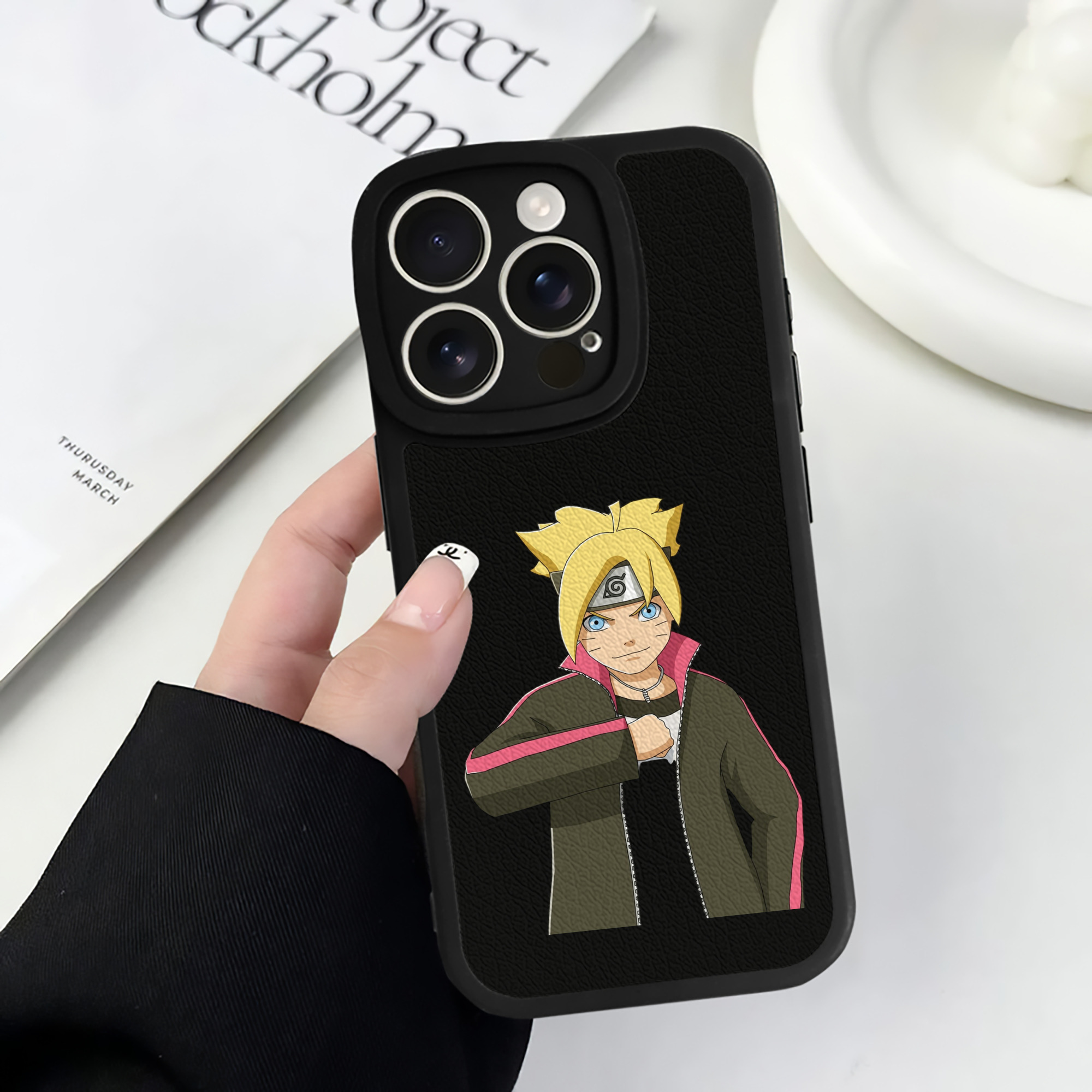 （画像用） NARUTO -ナルト- うずまき ボルト Uzumaki Boruto 【iPhone 16シリーズ対応】シリコンスマホケース（レザー調） 材質：シリコン